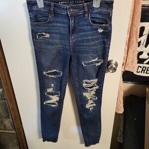 AMERICAN EAGLE HIGH RISE JEGGING DISTRESSED SZ 10